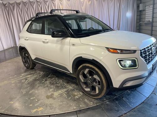 2023 Hyundai VENUE Limited