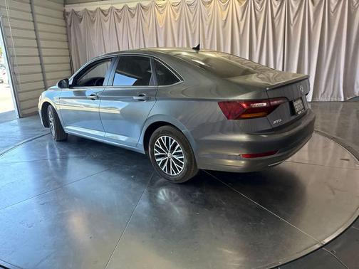 Gray 2019 Volkswagen Jetta 1.4T SEL