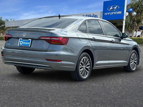 Gray 2019 Volkswagen Jetta 1.4T SEL