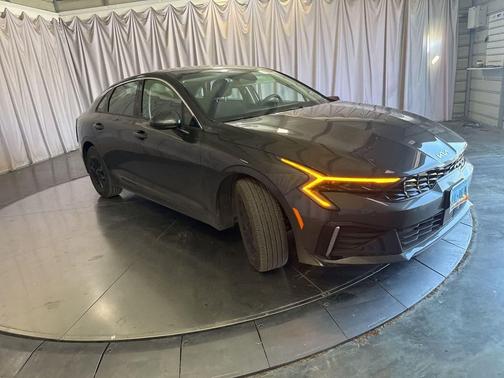 Interstellar Gray 2026 Kia K5 LXS