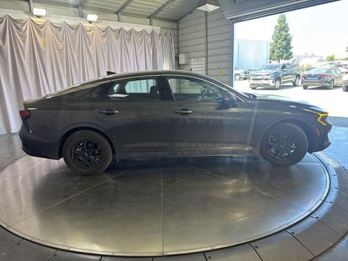 Interstellar Gray 2026 Kia K5 LXS