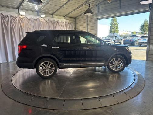 SHADOW BLACK 2016 Ford Explorer Limited