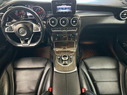 2019 Mercedes-Benz GLC 300 Base