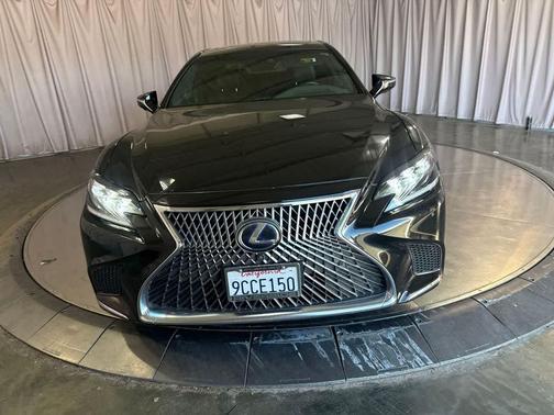 Obsidian 2020 Lexus LS 500h Base