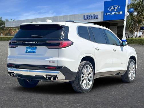 2024 GMC Acadia Denali