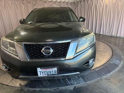 Magnetic Black 2015 Nissan Pathfinder