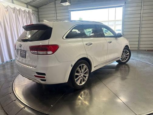 Snow White Pearl 2016 Kia Sorento SXL
