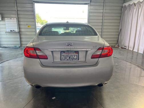 2012 INFINITI M37 Base