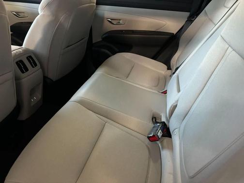 Ash Black 2026 Hyundai TUCSON Hybrid SEL