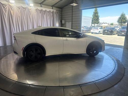 Wind Chill Pearl 2023 Toyota Prius LE