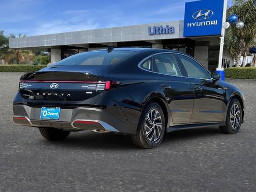 Abyss Black 2026 Hyundai SONATA Hybrid Base