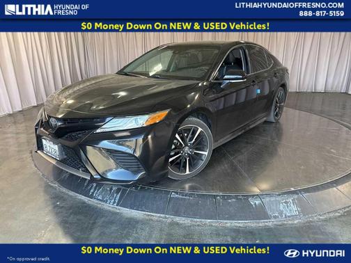 Midnight Black Metallic 2019 Toyota Camry XSE