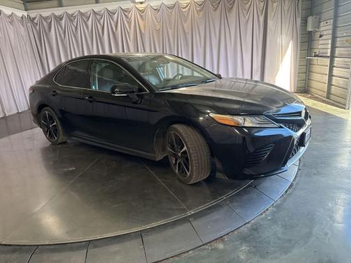 Midnight Black Metallic 2019 Toyota Camry XSE