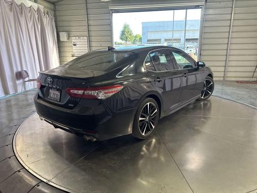 Midnight Black Metallic 2019 Toyota Camry XSE