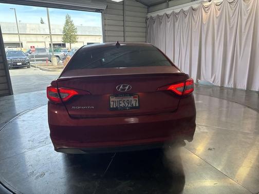 2017 Hyundai SONATA SE