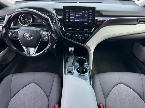 Ice Cap 2023 Toyota Camry LE