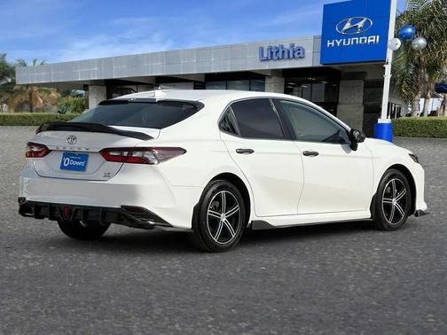 Ice Cap 2023 Toyota Camry LE