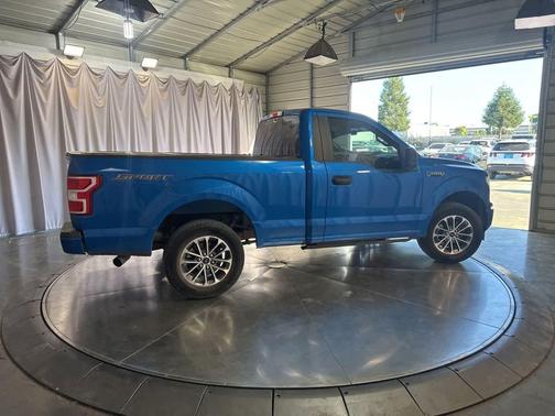 VELOCITY BLUE 2019 Ford F-150 XL