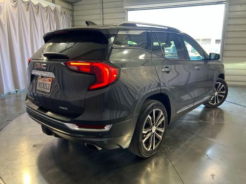 Graphite Gray Metallic 2018 GMC Terrain Denali