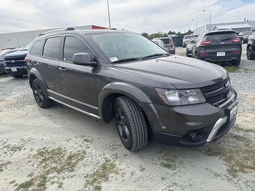 2018 Dodge Journey Crossroad