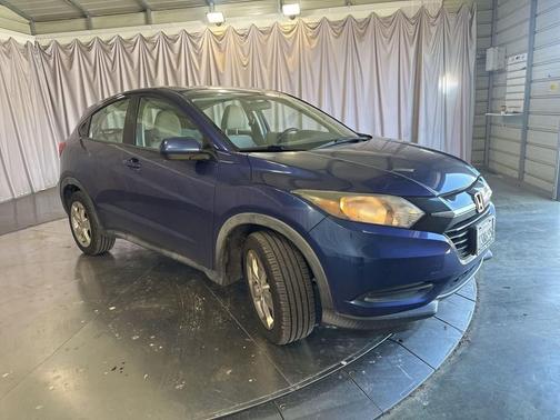Deep Ocean Pearl 2016 Honda HR-V LX