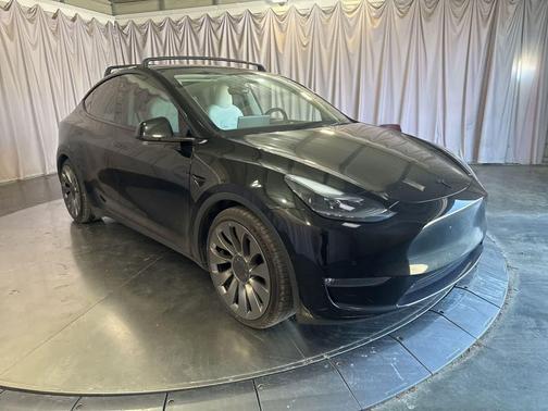 Solid Black 2022 Tesla Model Y Performance