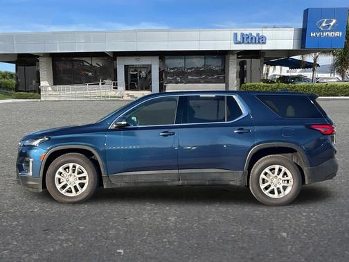2023 Chevrolet Traverse LS