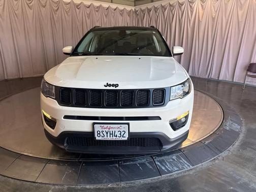White Clearcoat 2021 Jeep Compass Latitude