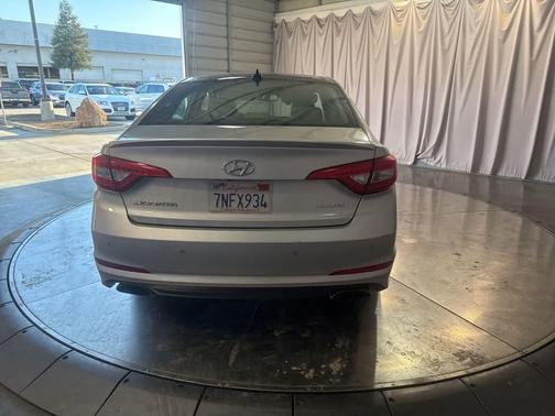 Symphony Silver 2015 Hyundai SONATA Limited