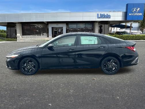 Abyss Black 2026 Hyundai ELANTRA Sport
