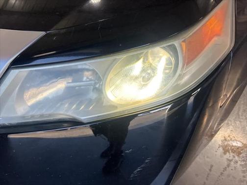2010 Acura TL Technology