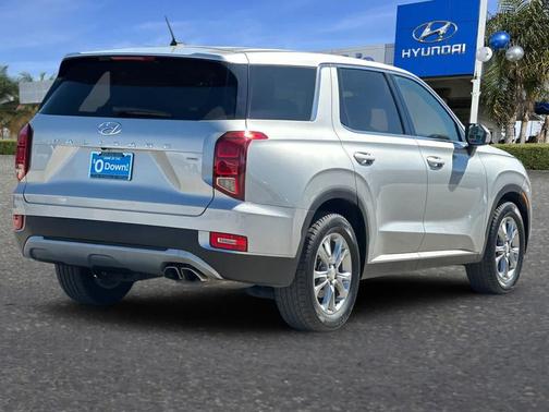 Typhoon Silver 2022 Hyundai PALISADE SE