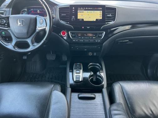 2019 Honda Pilot Touring 8-Passenger