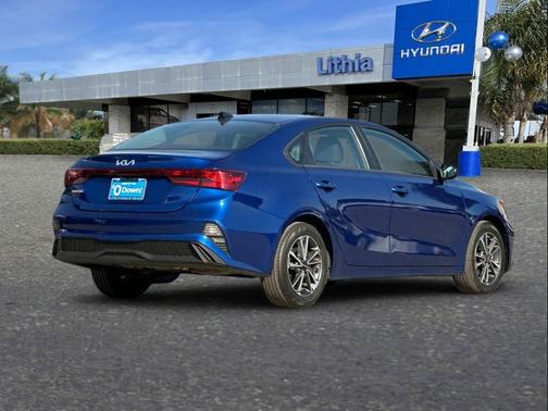 Deep Sea Blue 2024 Kia Forte LXS