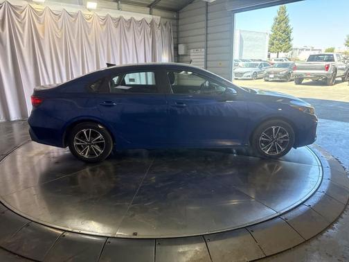 Deep Sea Blue 2024 Kia Forte LXS