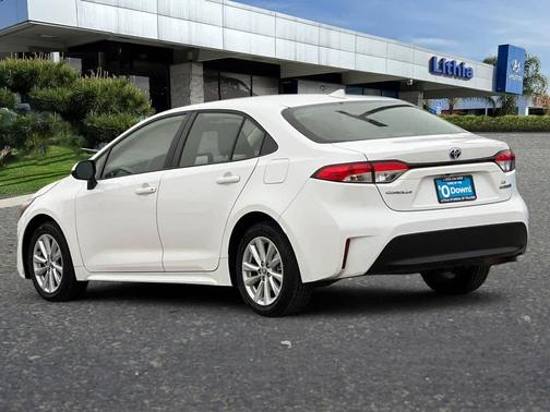 2024 Toyota Corolla Hybrid LE