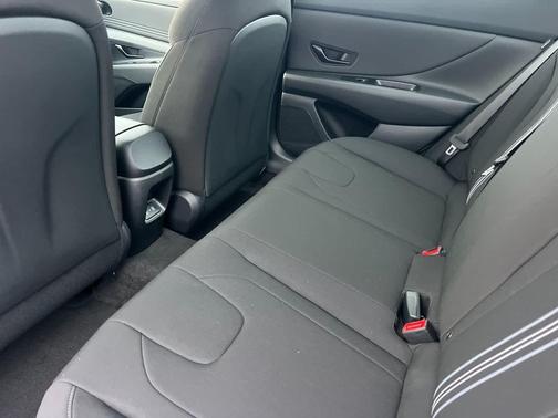 2026 Hyundai ELANTRA Sport