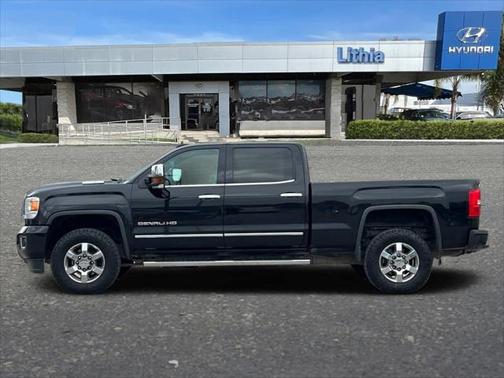 2017 GMC Sierra 3500 Denali