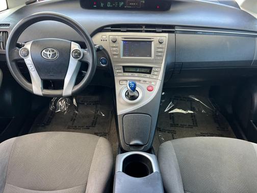 2013 Toyota Prius Two