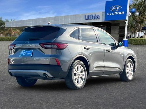 CARBONIZED GRAY METALLIC 2025 Ford Escape Active