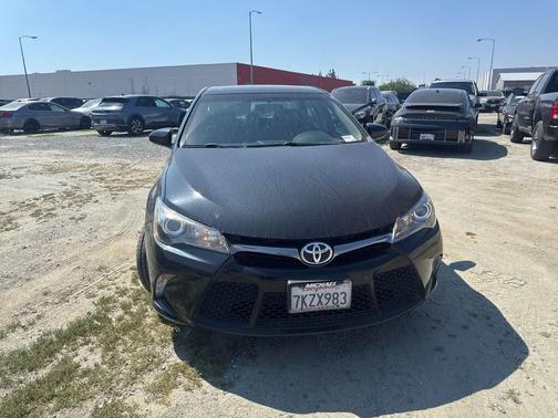 2015 Toyota Camry SE