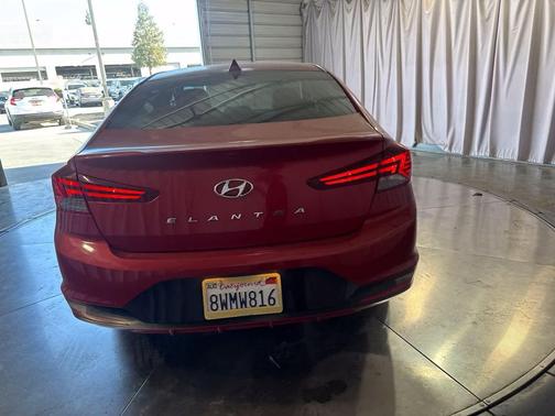 Scarlet Red Pearl 2020 Hyundai ELANTRA SEL