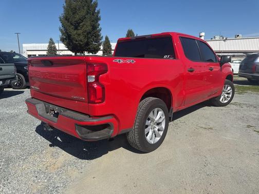 2021 Chevrolet Silverado 1500 Custom