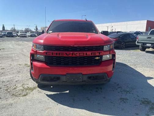 2021 Chevrolet Silverado 1500 Custom