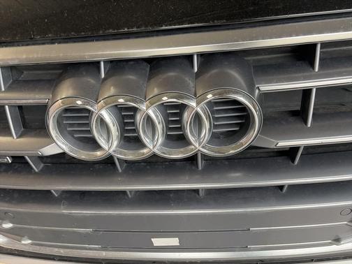 2019 Audi Q5 2.0T Premium Plus