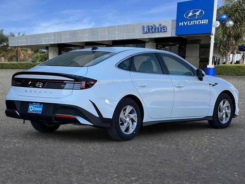2026 Hyundai SONATA SE