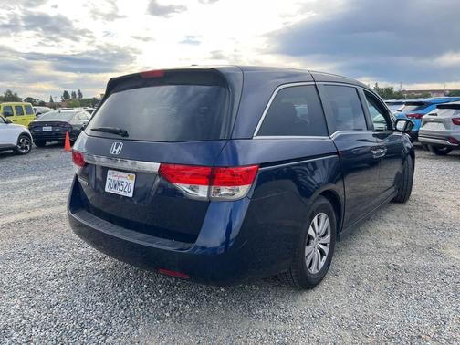 Blue 2016 Honda Odyssey