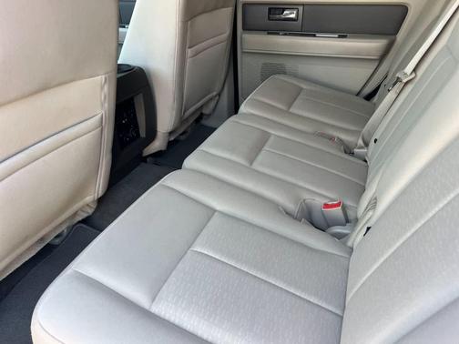 2011 Ford Expedition XLT