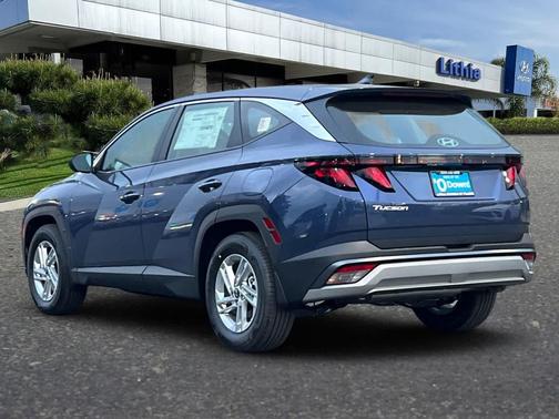 2026 Hyundai TUCSON SE