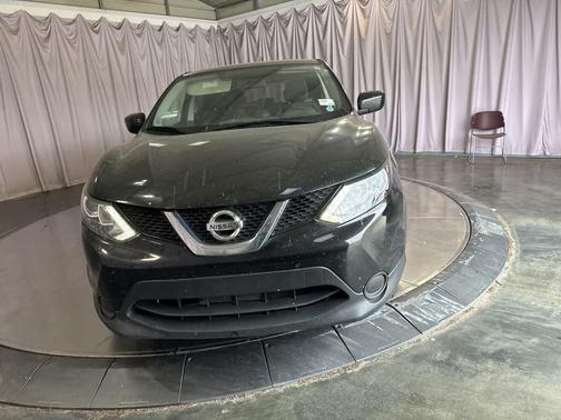 Magnetic Black 2017 Nissan Rogue Sport S